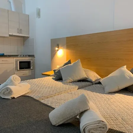 Mhc Arenales Hotel