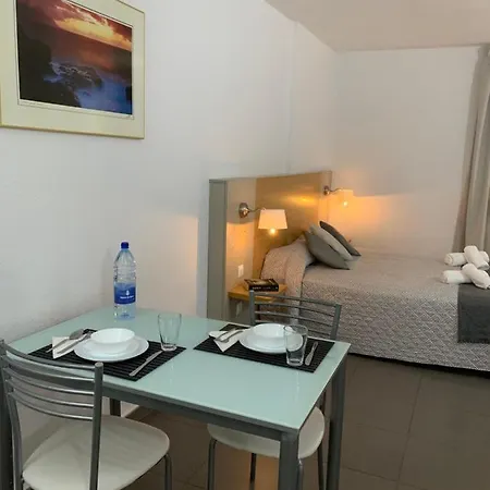 Mhc Arenales 2* Las Palmas de Gran Canaria