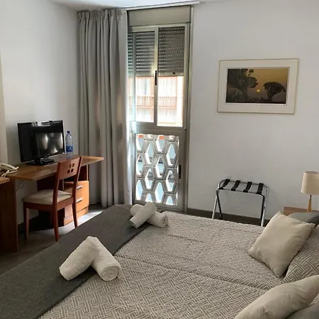 Mhc Arenales 2* Las Palmas de Gran Canaria