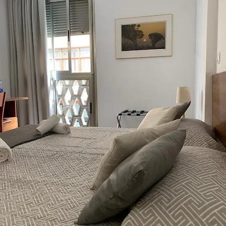 Mhc Arenales 2* Las Palmas de Gran Canaria